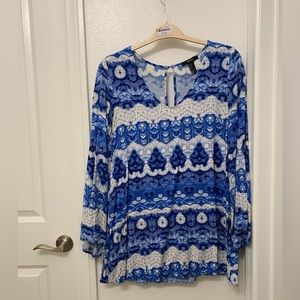 Forever 21 Blue and White Patterned Bell Sleeve Dress S